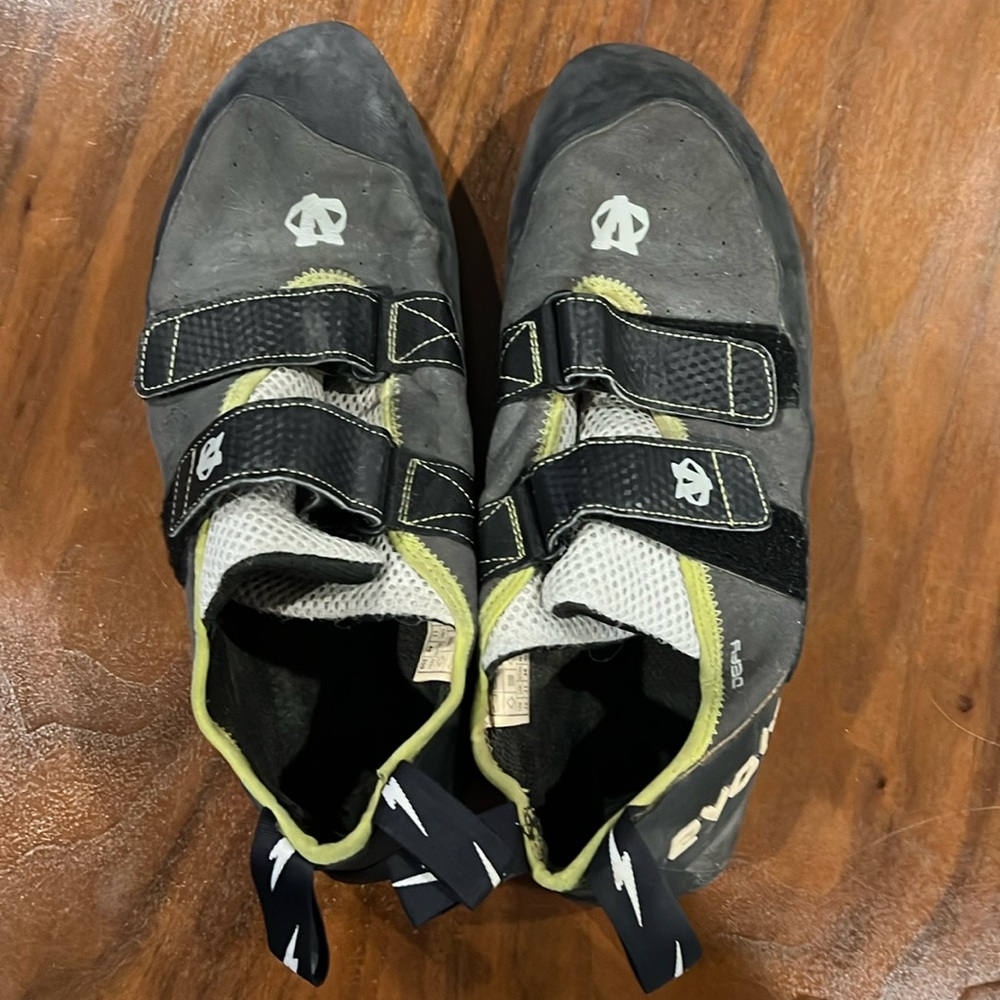 Evolv Defy Men’s Climbing Shoes
